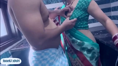 Desi Bhabhi with devar romance