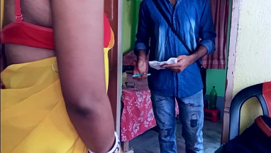 Pati Fauj me Bhabhi Ji Mauj Me - Postman Ke Sath Chudai