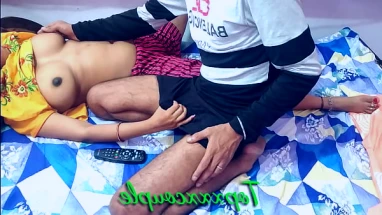 Bed breaking desi sex of village desi bhabhi