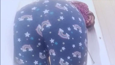 tease ya and encorage you to cum all over me