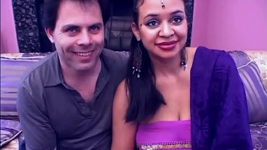 New indian girlfriend Groupa agree to do a porn movie