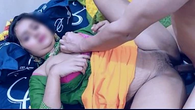 Fast Falgun's Desi Hot and Sexy Beautiful Girl Hardly fucking Video While Taking Her for a Trip.